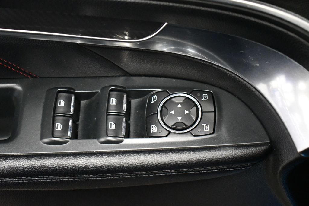 Thumbnail: 2017 Ford Explorer - 17