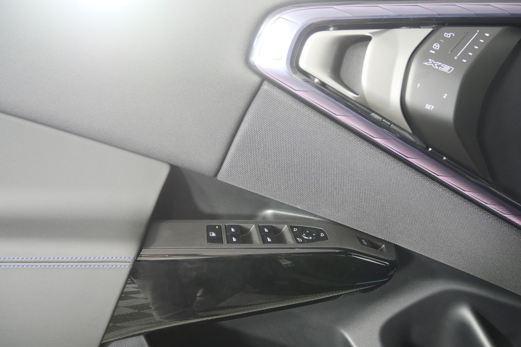 Thumbnail: 2026 BMW X3 - 8