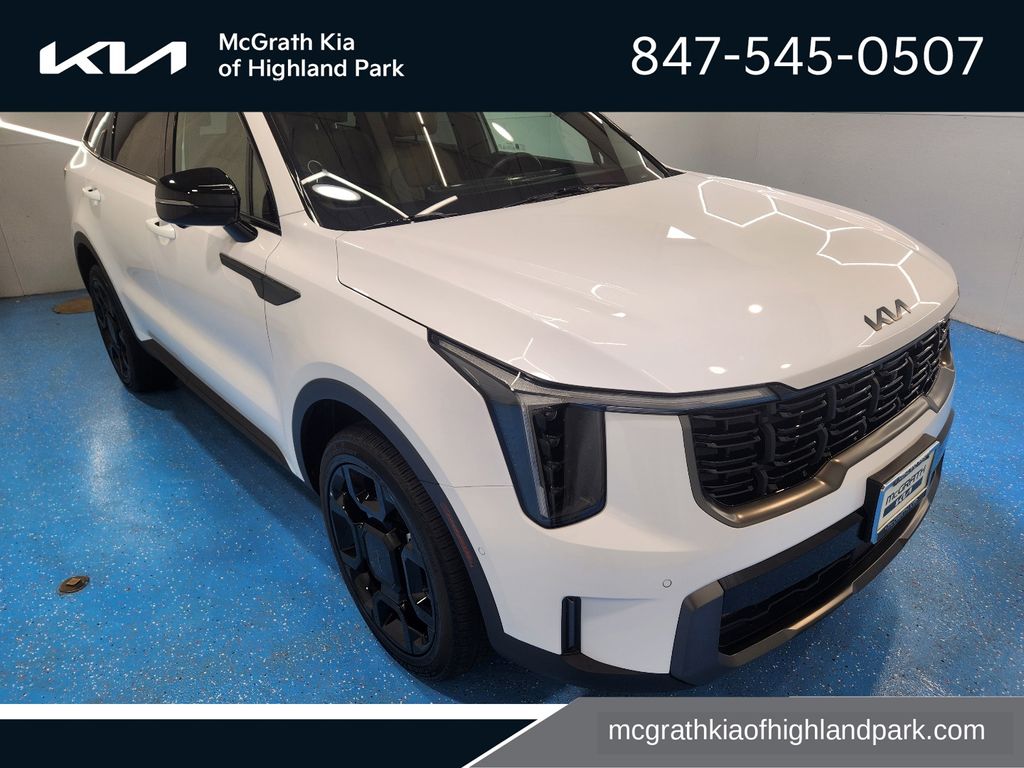 Glacial White Pearl 2025 Kia Sorento SUV / Crossover All-Wheel Drive 8-Speed Dual Clutch