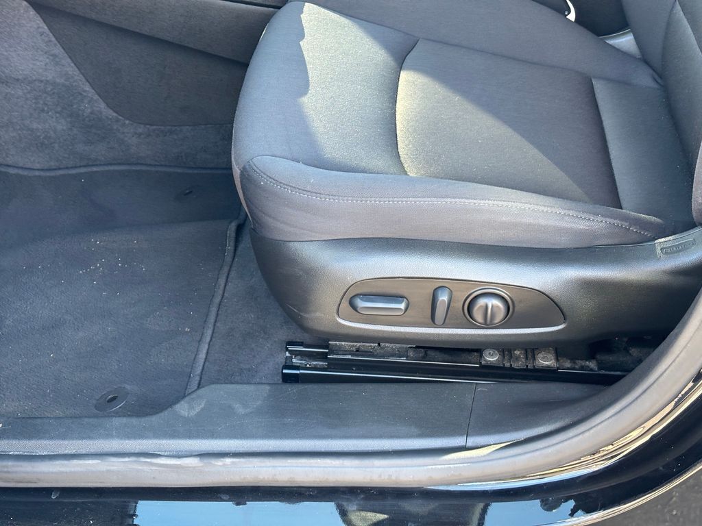 Used Car 2023 Chevrolet Malibu  Lt For Sale Under $20,000 In Austin, Texas