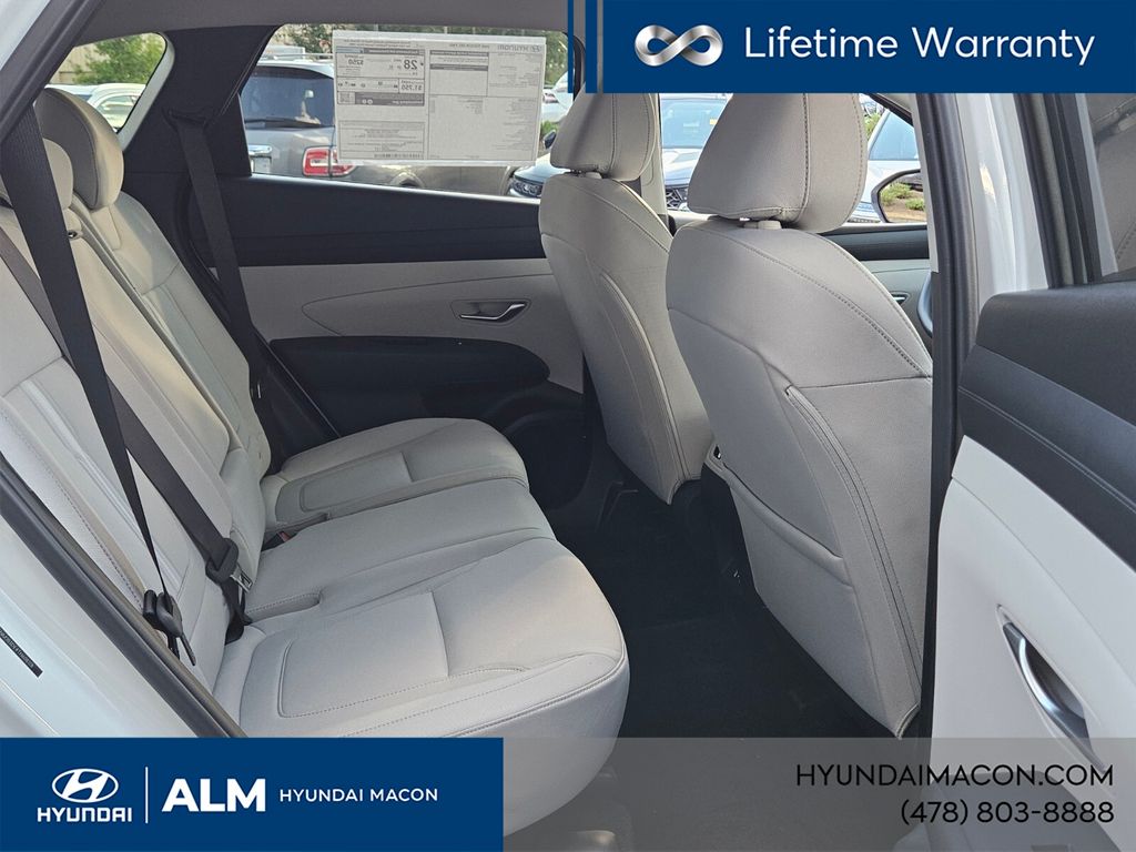 New 2026 White HYUNDAI SEL image 17