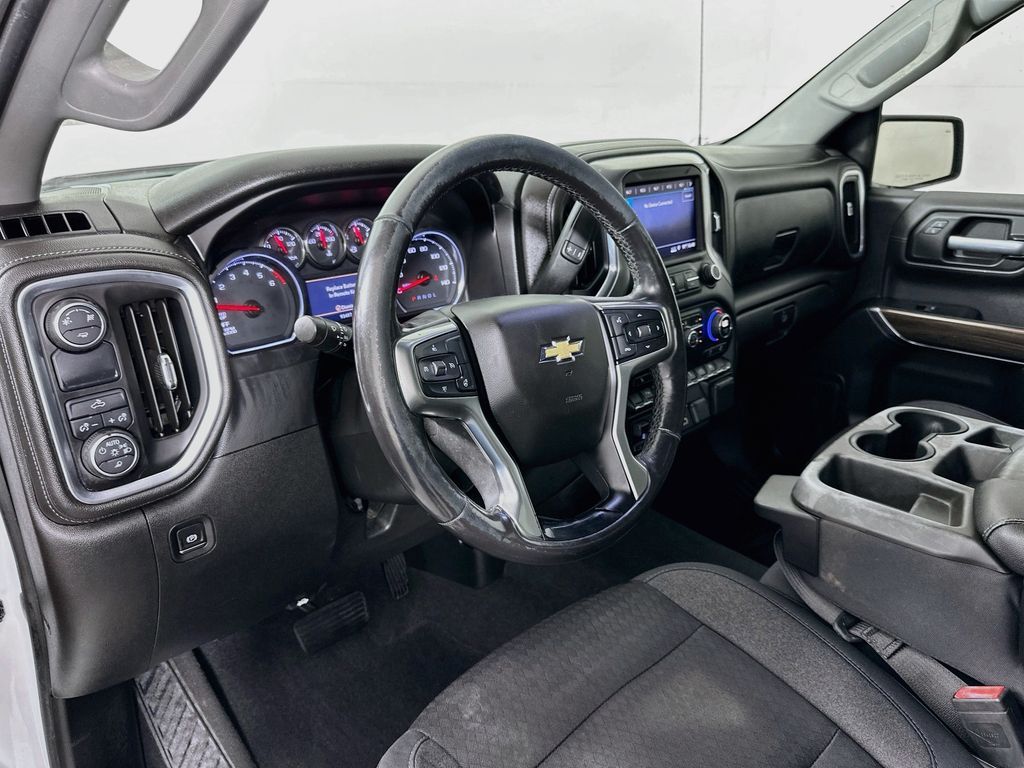 Thumbnail: 2019 Chevrolet Silverado 1500 - 9