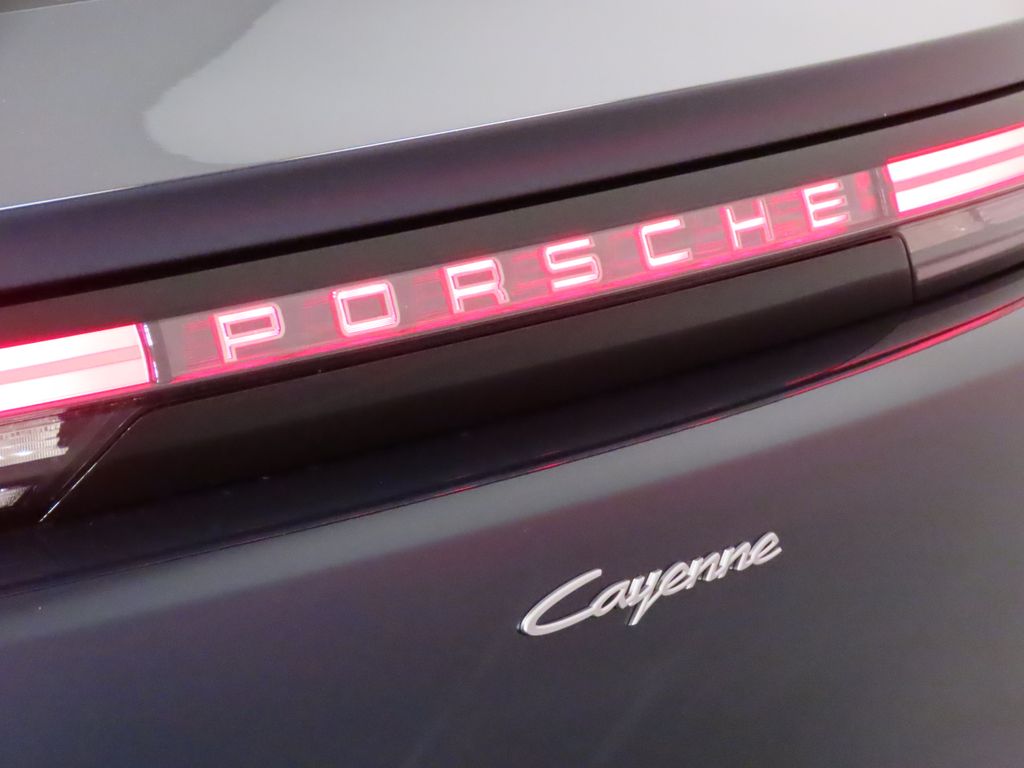 Thumbnail: 2026 Porsche  - 12