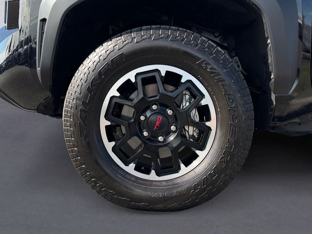 Used 2025 Toyota Tacoma Hybrid Truck