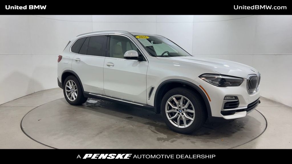 Thumbnail: 2021 BMW X5 - 2