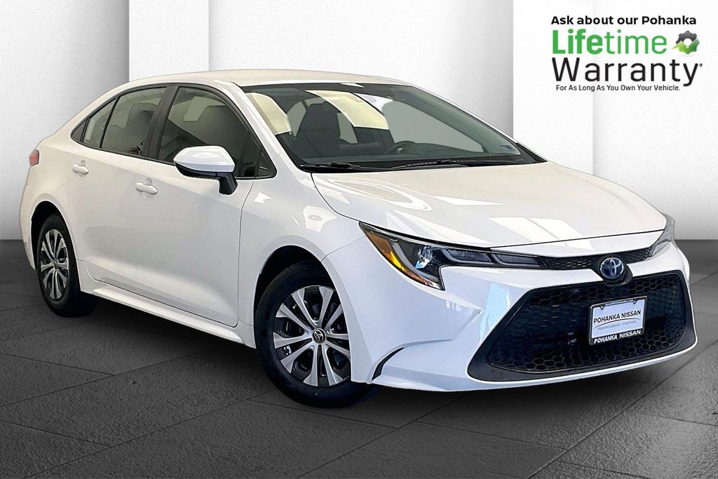 2022 Toyota Corolla Hybrid LE FWD