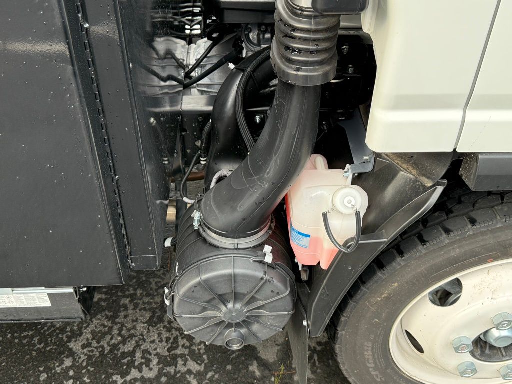 2024 Chevrolet Silverado 4500HD photo 4