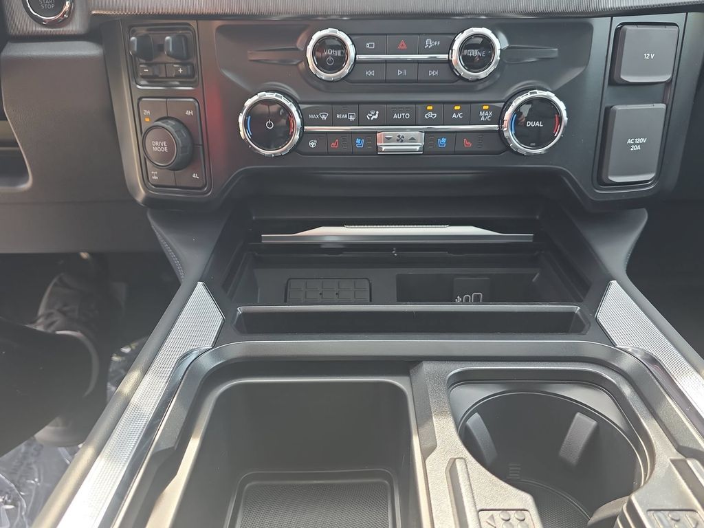 New 2026 Avalanche Ford F-350® Platinum® image 25