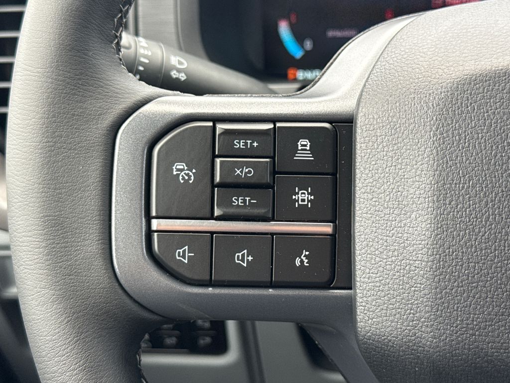 New 2026 Black Ford XLT image 32