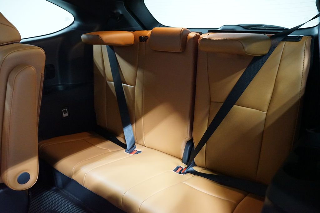 Thumbnail: 2026 Toyota Highlander - 32