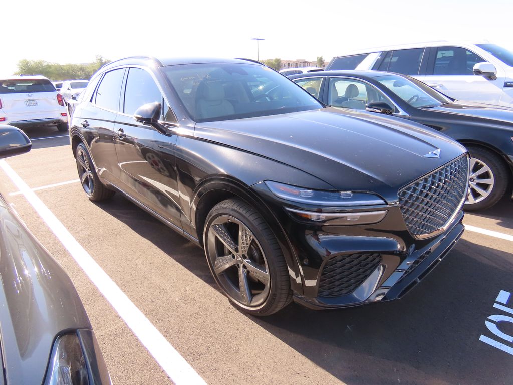 Thumbnail: 2022 Genesis GV70 - 2