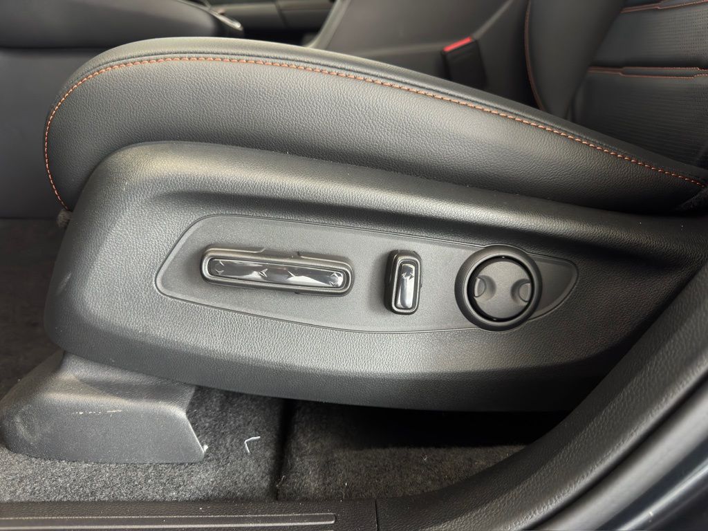 2026 Honda CR-V Hybrid Sport-L - 9