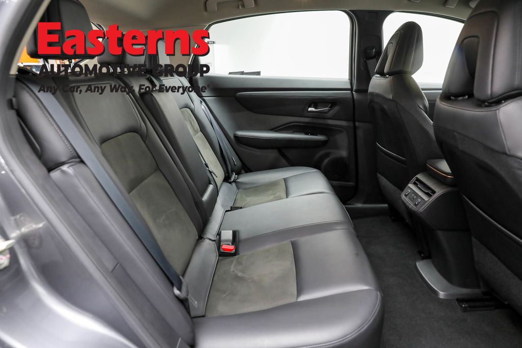 Used 2023 Gray Nissan ENGAGE image 24