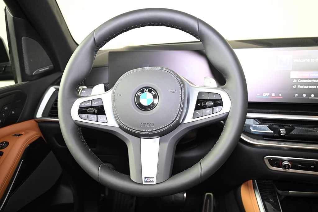 Thumbnail: 2026 BMW X5 - 17