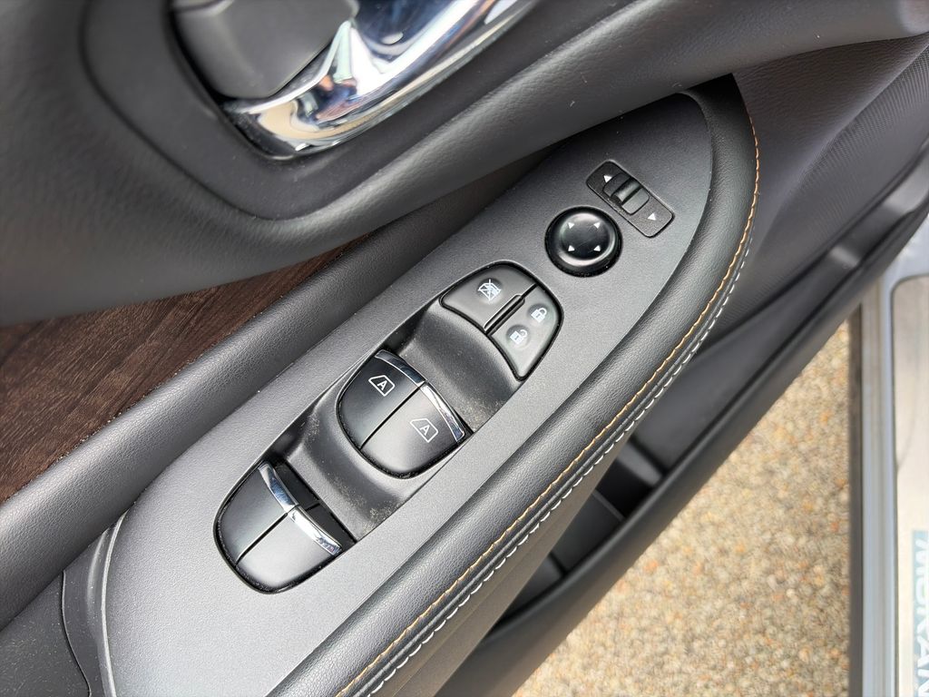 2023 Nissan Murano Platinum Gray at South Hills Kia