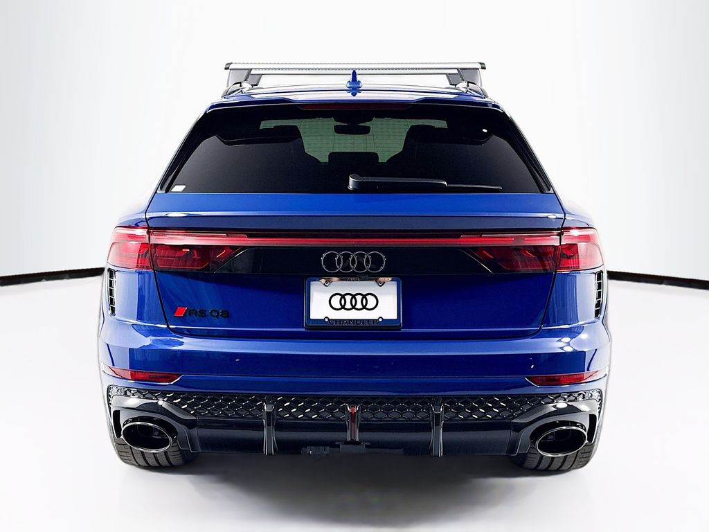 Thumbnail: 2026 Audi RS Q8 - 6