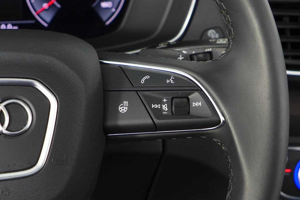 Thumbnail: 2023 Audi Q5 - 29