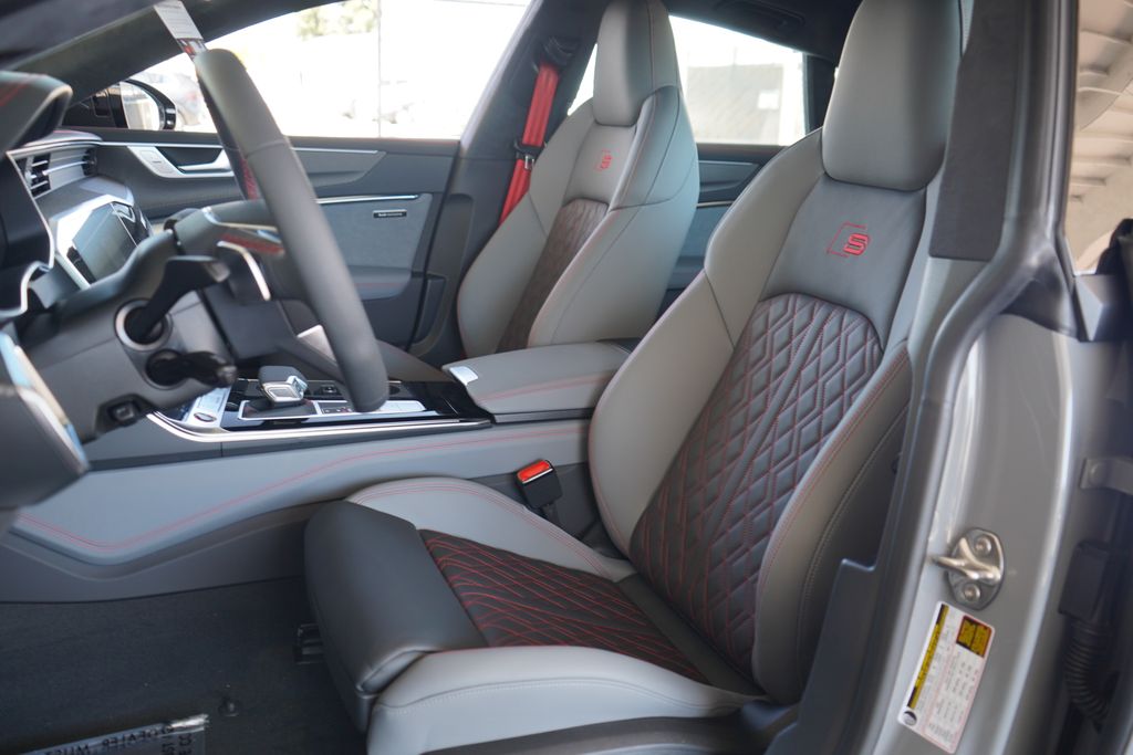 2025 Audi S7 Prestige 6