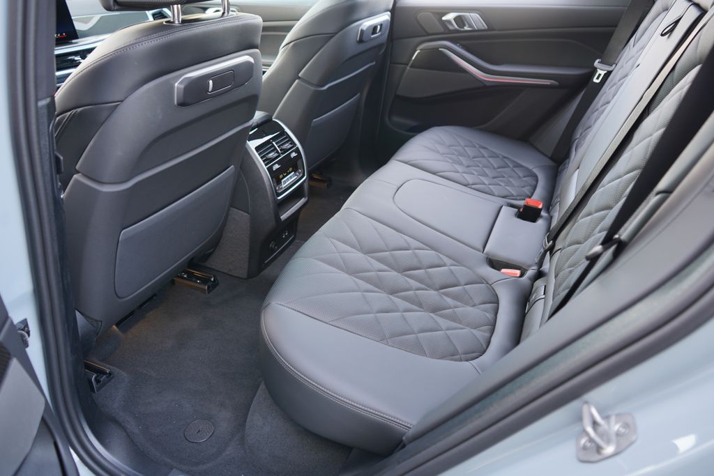 Thumbnail: 2026 BMW X5 - 20