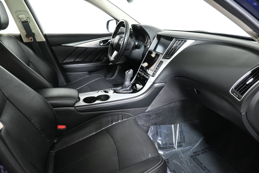 Thumbnail: 2022 INFINITI Q50 - 26