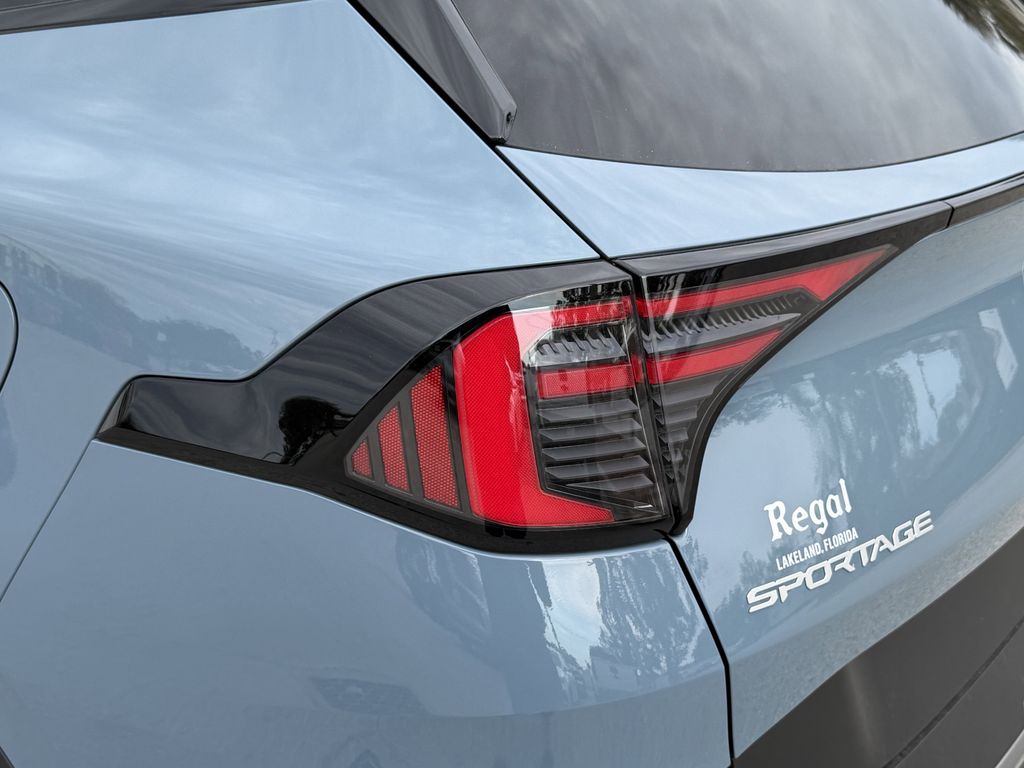 new 2026 Kia Sportage Hybrid car, priced at $30,124