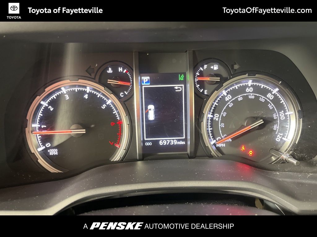 Thumbnail: 2021 Toyota 4Runner - 32