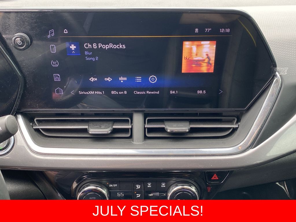 Used 2025 Chevrolet Trax SUV