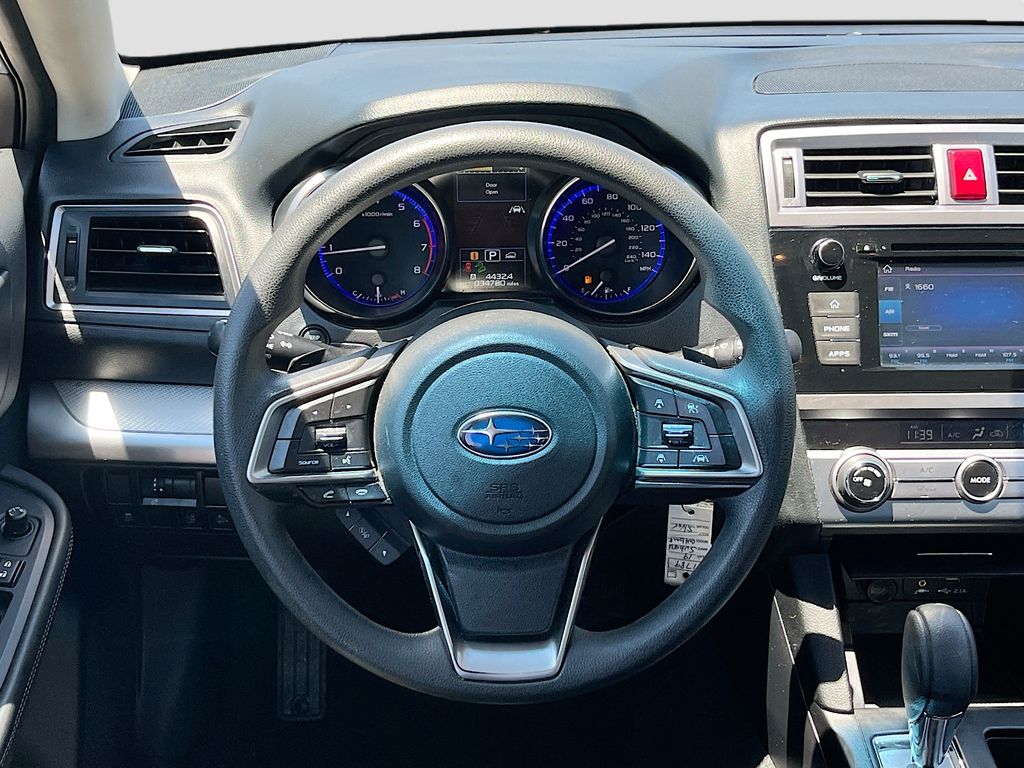 Used 2019 Silver Subaru 2.5i image 11