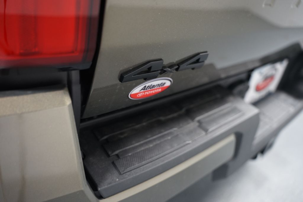 Thumbnail: 2025 Toyota Tacoma - 11