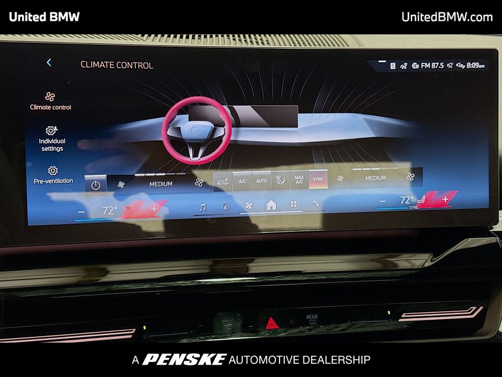 Thumbnail: 2026 BMW 5 Series - 11