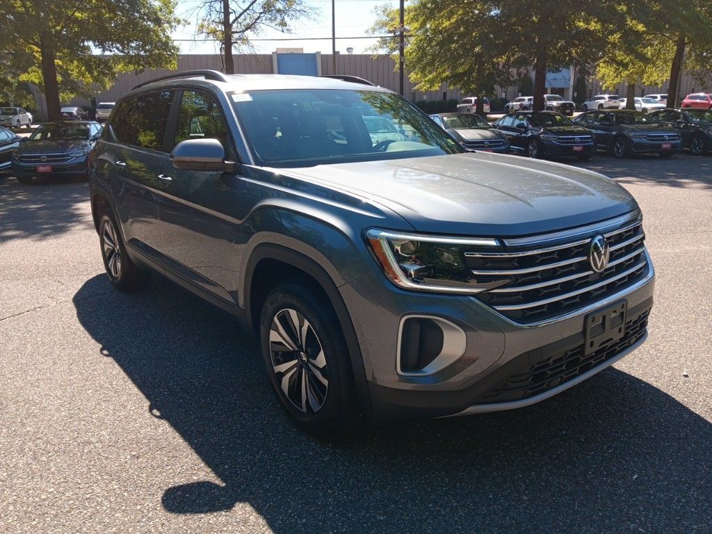 2024 Volkswagen Atlas 2.0T SE 7