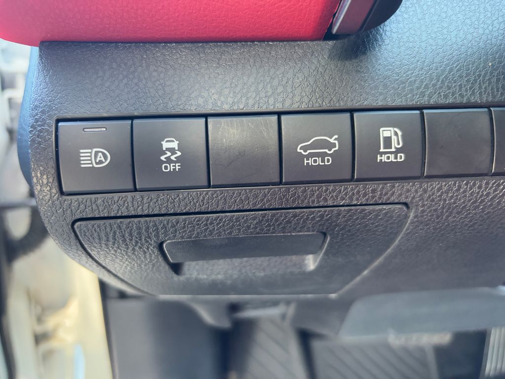 2022 Toyota Camry XSE 10