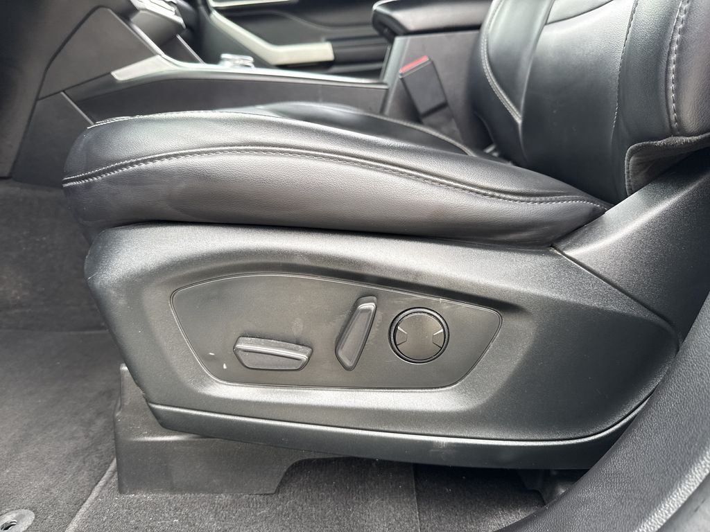 2021 Ford Explorer XLT Silver at Emmons Autoplex