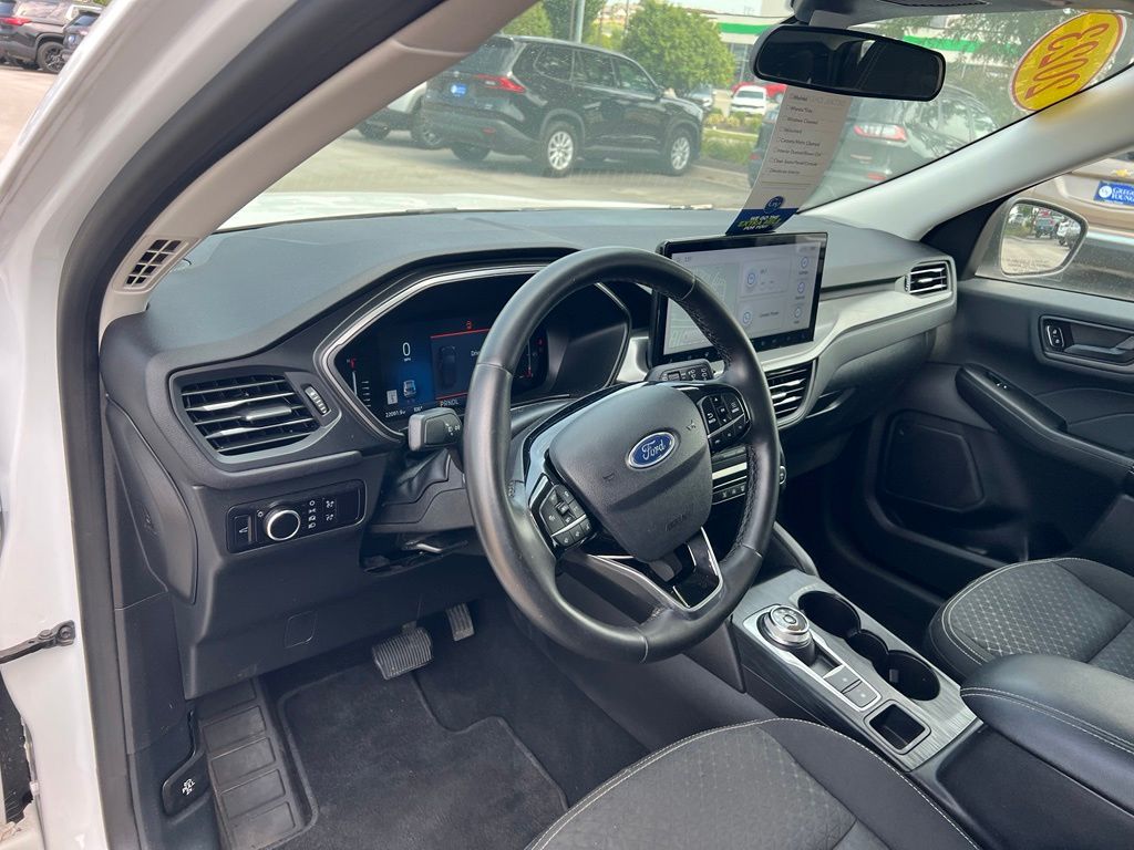 Used 2023 Ford Escape SUV