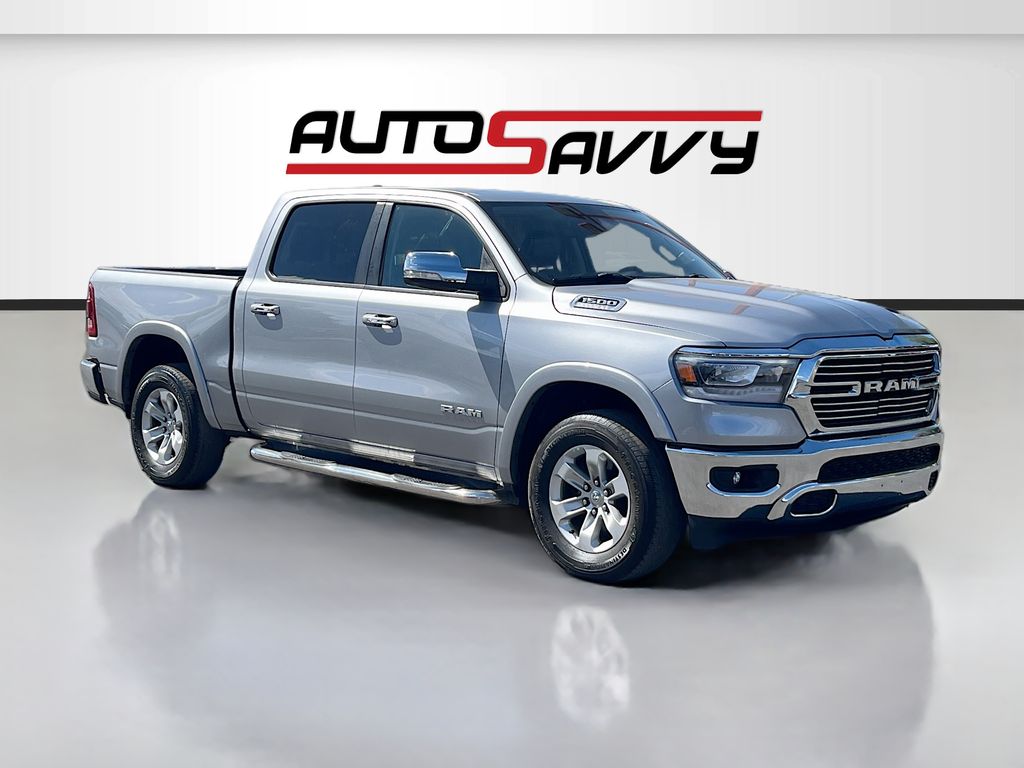 2022 RAM 1500 Laramie 4x4 Crew Cab 5'7's photo