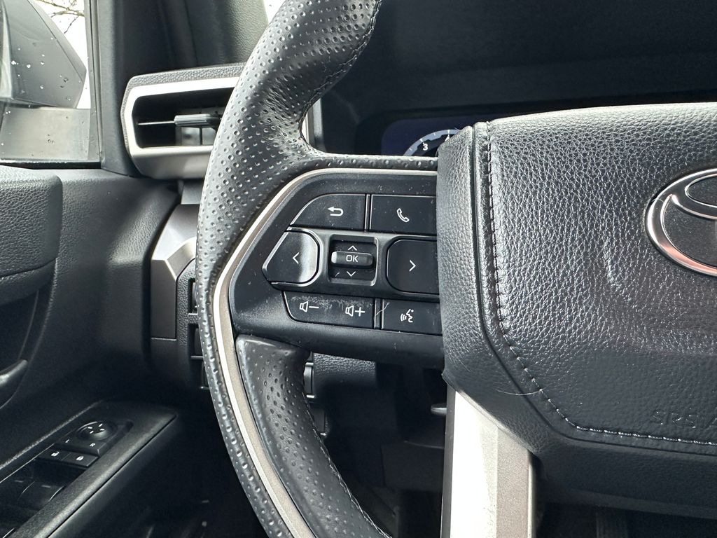 2025 Toyota 4Runner TRD Off-Road