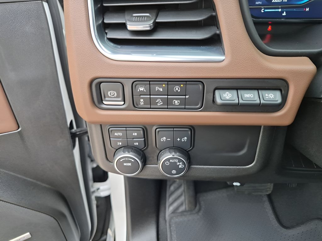 Used 2023 White Chevrolet High Country image 34