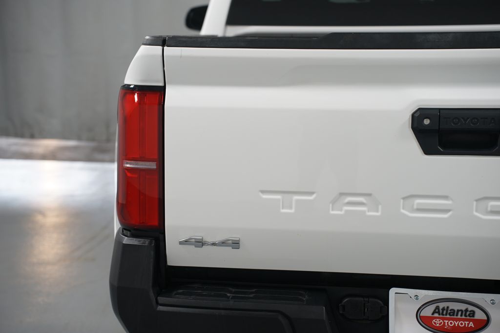 Thumbnail: 2024 Toyota Tacoma - 10