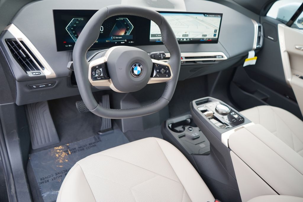 Thumbnail: 2026 BMW iX - 12