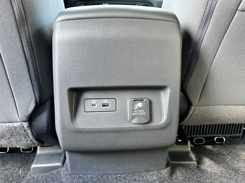New 2026 Glacier White Nissan Crew Cab SV image 18