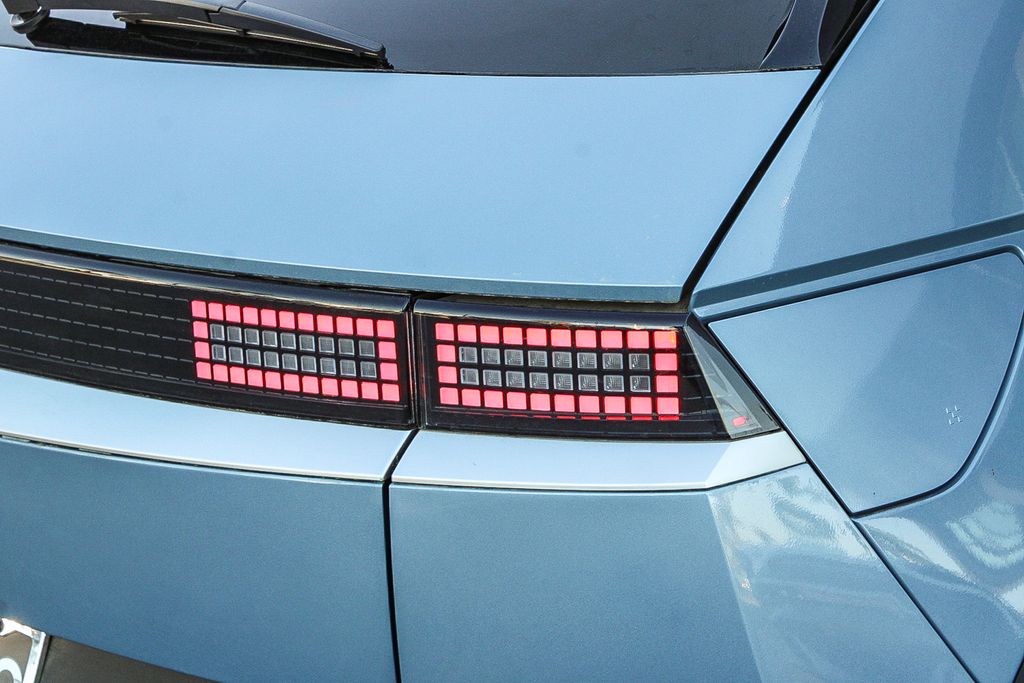 New 2026 Blue Hyundai SEL image 10