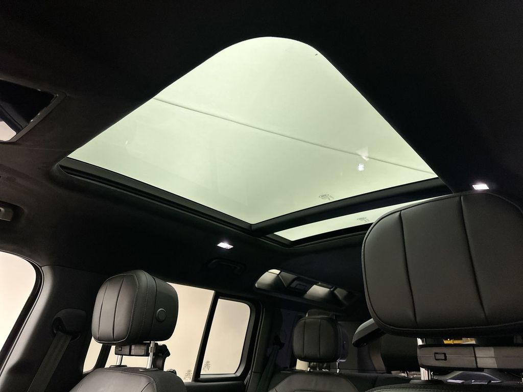 Thumbnail: 2026 Land Rover Defender - 11