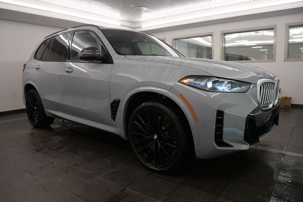 2025 BMW X5 xDrive40i 8