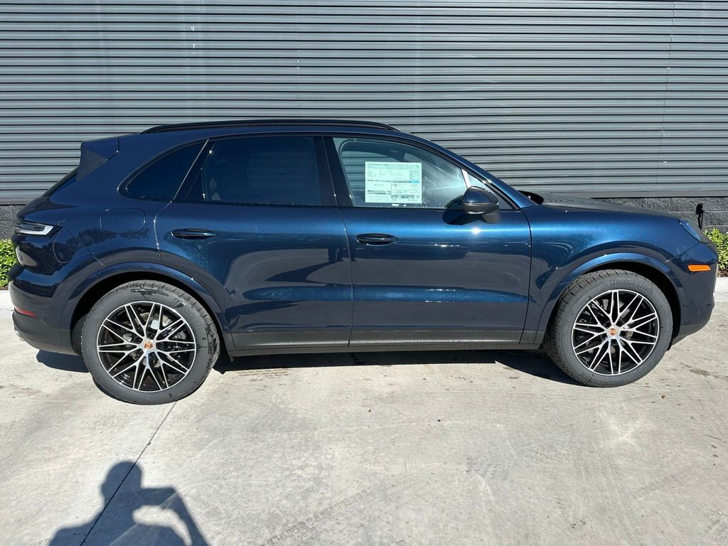 2025 Porsche Cayenne  7