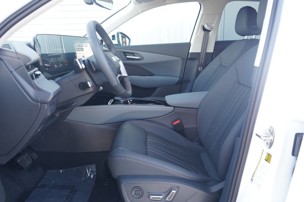 Thumbnail: 2026 Audi Q3 - 6