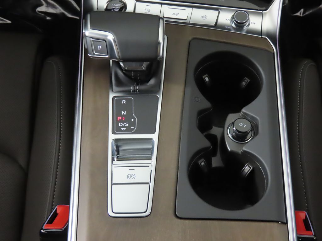 Thumbnail: 2025 Audi A6 - 22