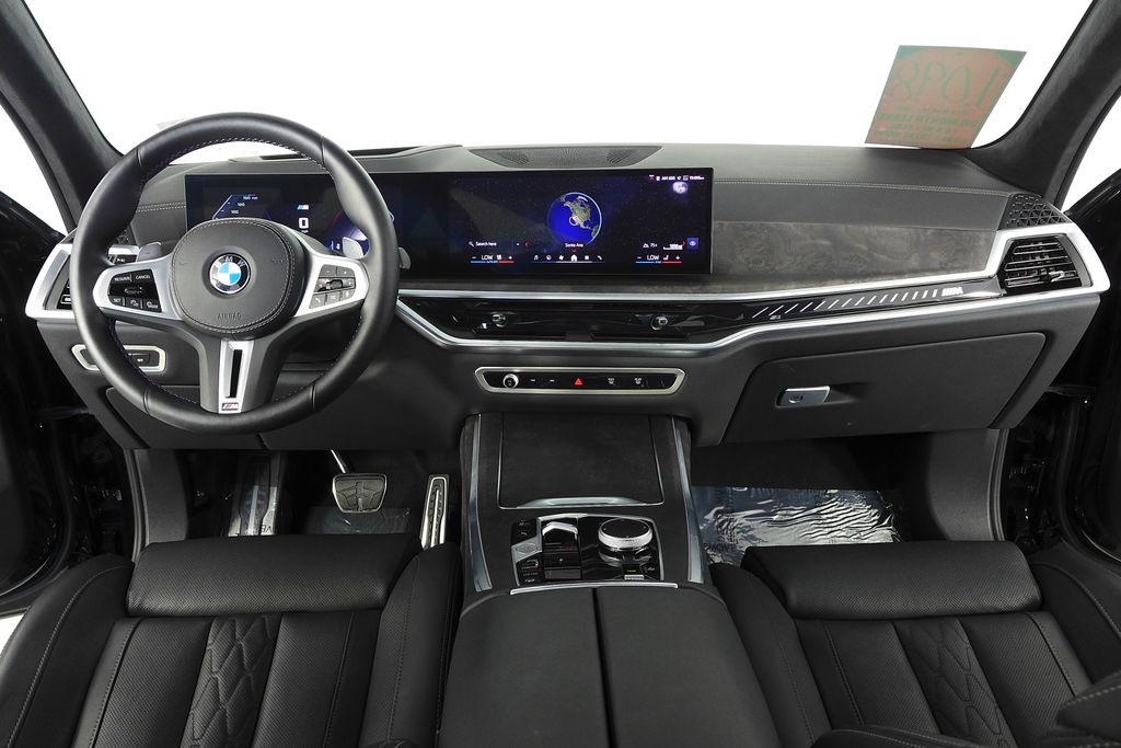 Thumbnail: 2025 BMW X7 - 20