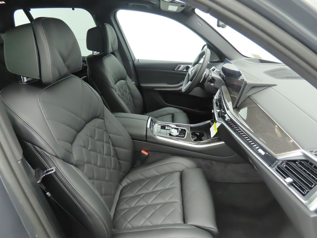 Thumbnail: 2026 BMW X5 - 21