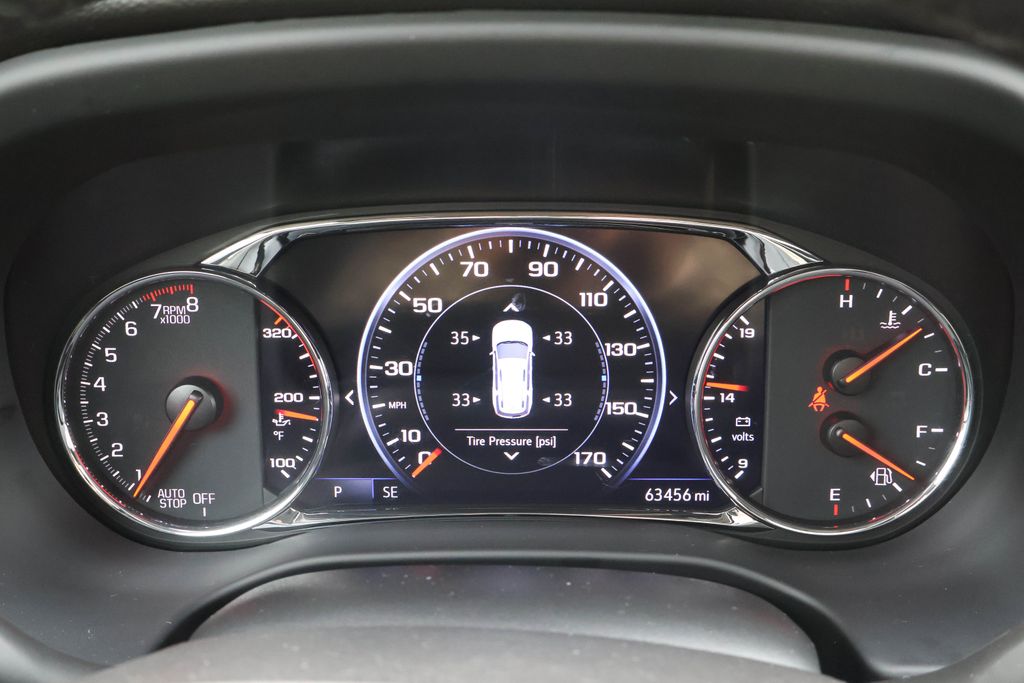 2021 GMC Acadia AT4 26