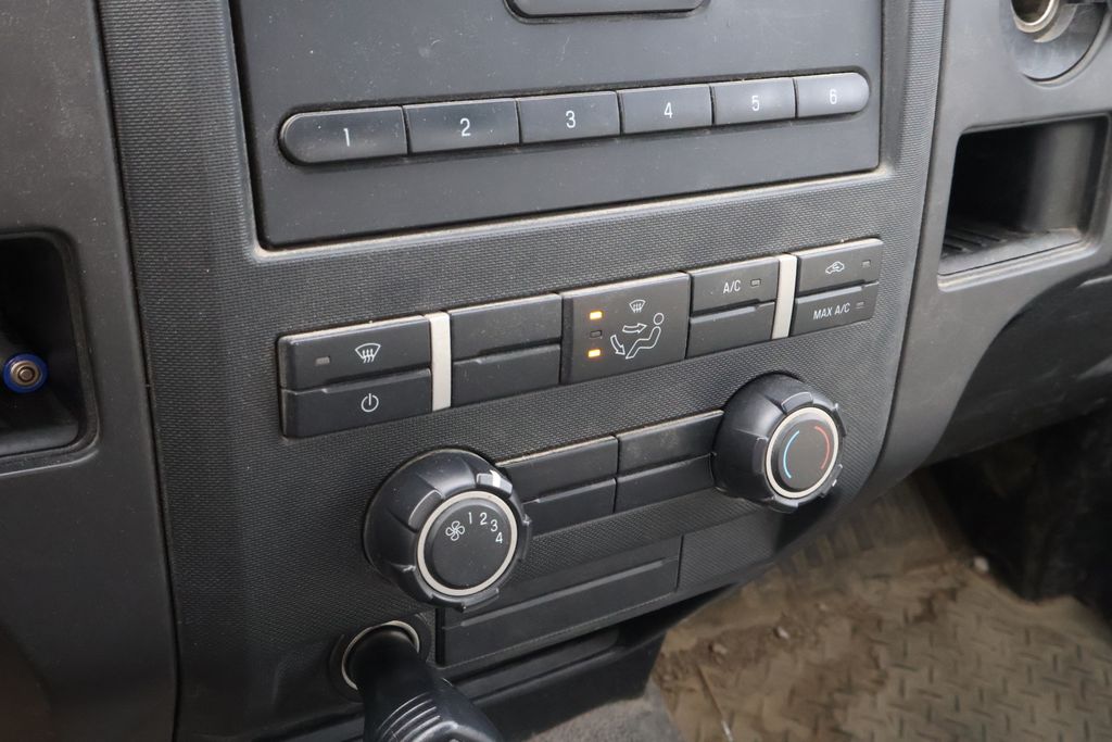 Thumbnail: 2013 Ford F-150 - 19